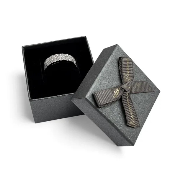 Срібна каблучка Мадонна та Подaрункове пакування з бантиком