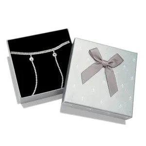 Срібний набір Доріжка з фіанітами та срібляста коробка 