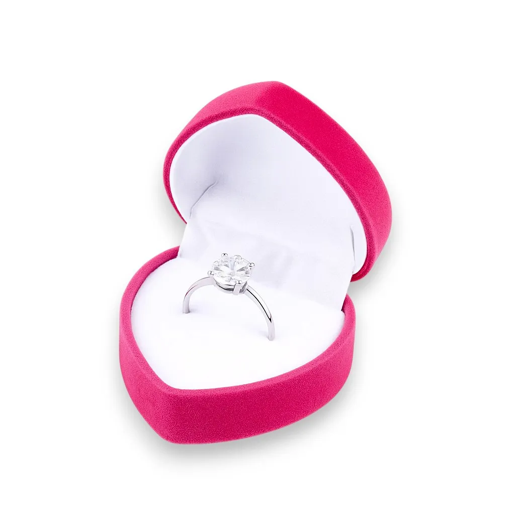 Каблучка з великим фіанітом та рожевий футляр