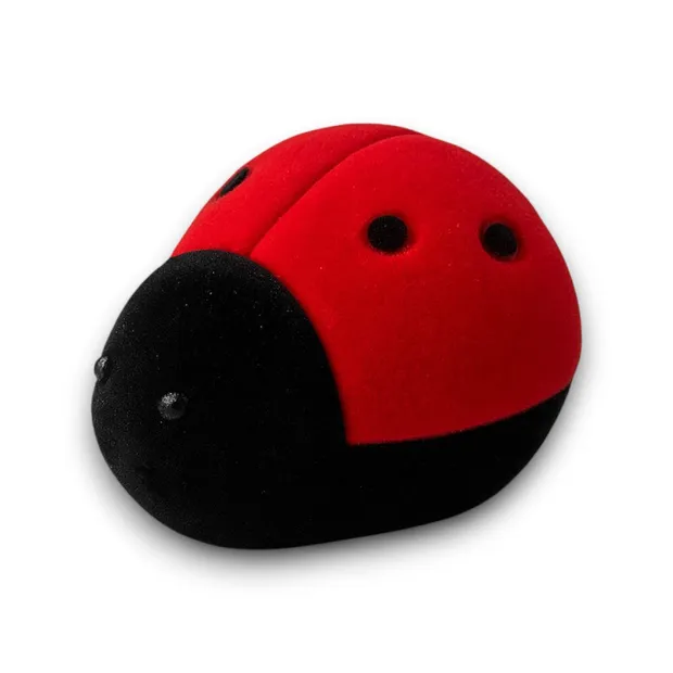 Футляр Бедрик 