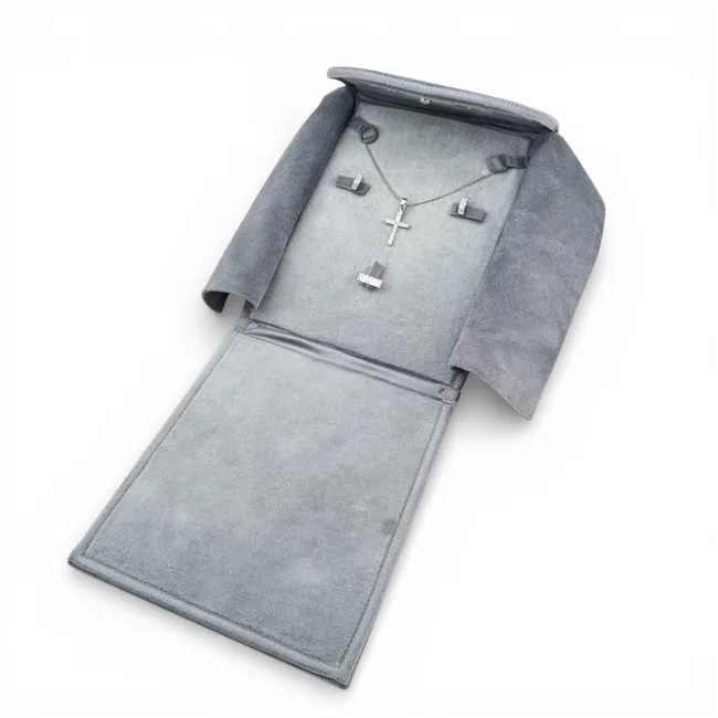 Срібний набір Мадонна та Конверт під набір 