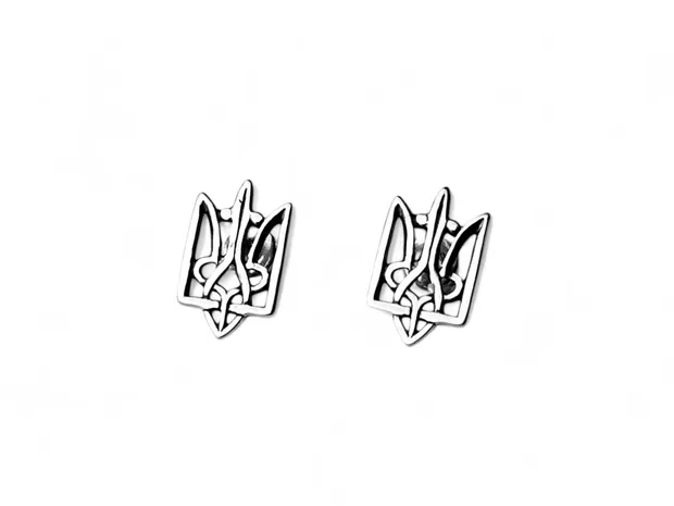 Silver stud earrings Trident