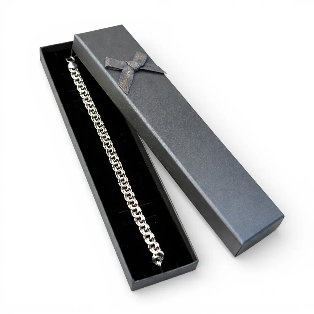 Срібний браслет Плочкий бісмарк та коробка під браслет Romance