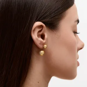 Срібні сережки Кульки в позолоті  зображення 5