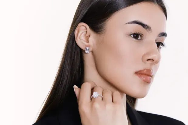 Подарунок для коханої срібний набір Афродіта 