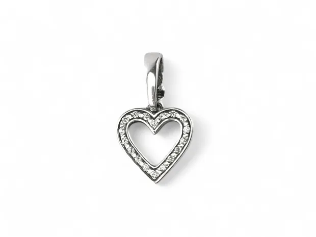 Silver pendant Heart with fianites