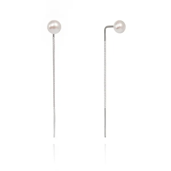 Silver earrings broaches with pearls