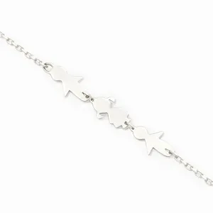 Срібний браслет для гравіювання з підвіскою Два синочка та донечка 