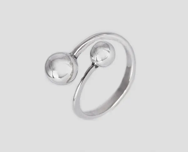 Серебряное кольцо Шарики 12087