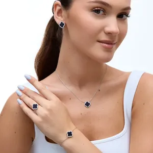 Подарунок для коханої срібний набір Конюшинка з авантюрином  зображення 2