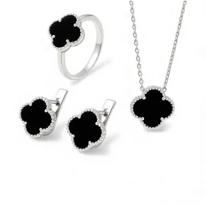 Срібний набір Конюшина з оніксом 