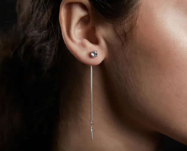 Срібні сережки протяжки з фіанітом