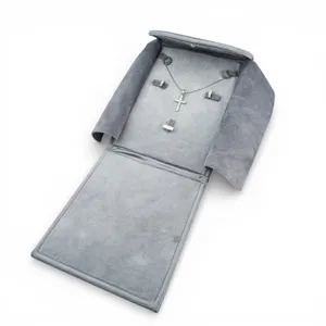 Срібний набір Мадонна та Конверт під набір 