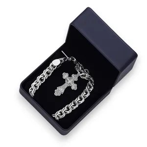 Срібний набір Сильний та футляр Класика 